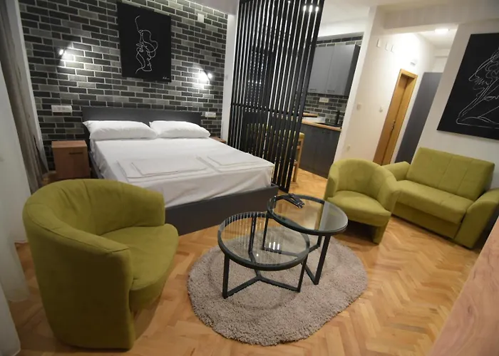 Station 44 Apartments